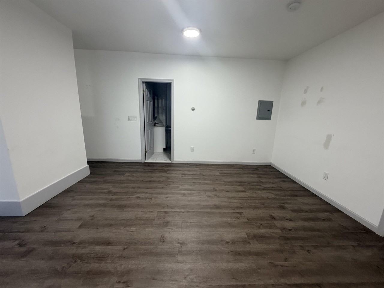 28 E 32nd St #2 - Photo 3 of 22