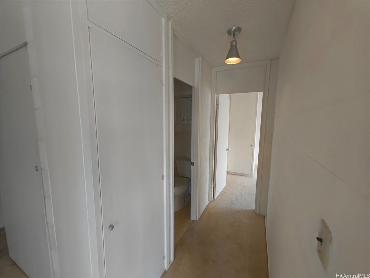 509 University Ave #708 - Photo 3 of 6