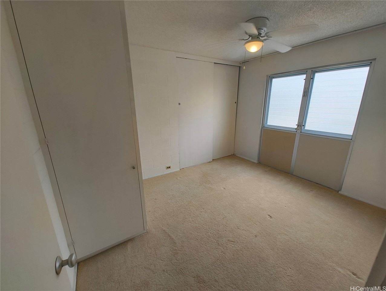 509 University Ave #708 - Photo 5 of 6