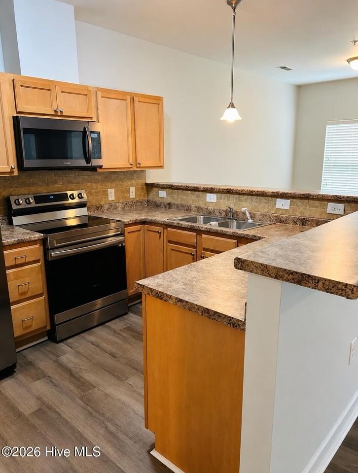 4428 Bluebill Dr #2 - Photo 4 of 16