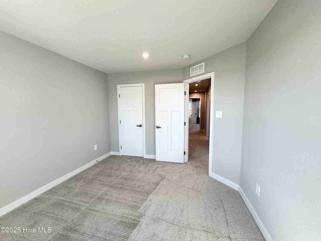 106 Mizzen Way #B - Photo 6 of 16