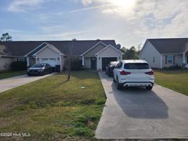 featured image of 180 Pine Hollow Rd