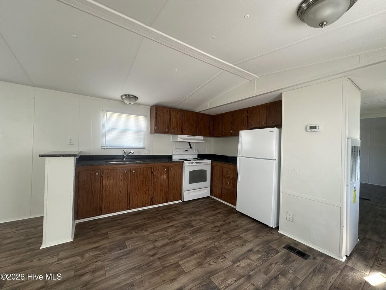 134 Littleton St - Photo 6 of 14