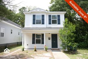 featured image of 812 S 5th Ave