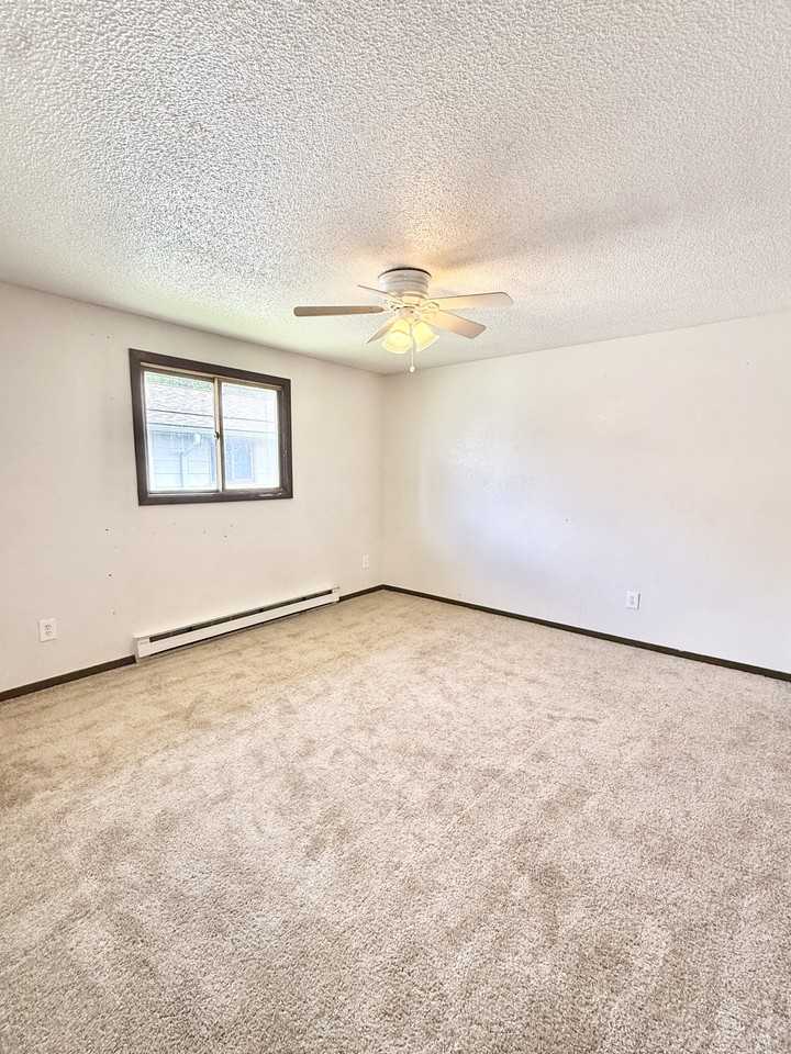 1143-1163 East 5th Street - Photo 4 of 5