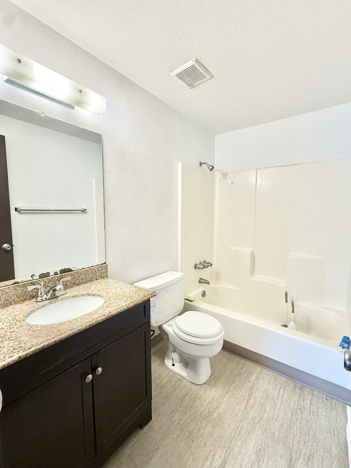 1143-1163 East 5th Street - Photo 5 of 5