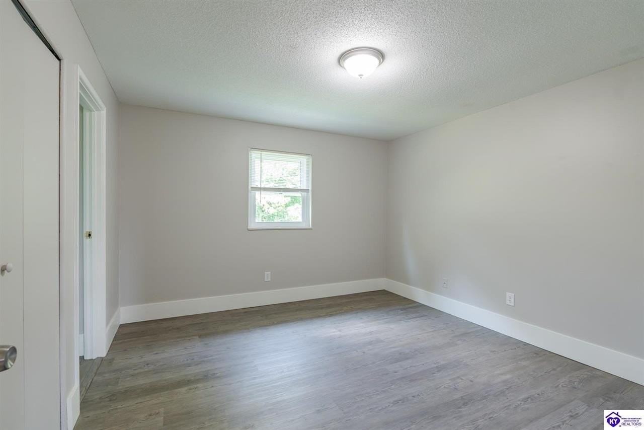 209 N Woodland Dr #19 - Photo 4 of 18