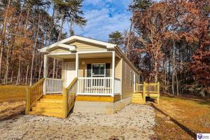 featured image of 105 Hastings Drive
