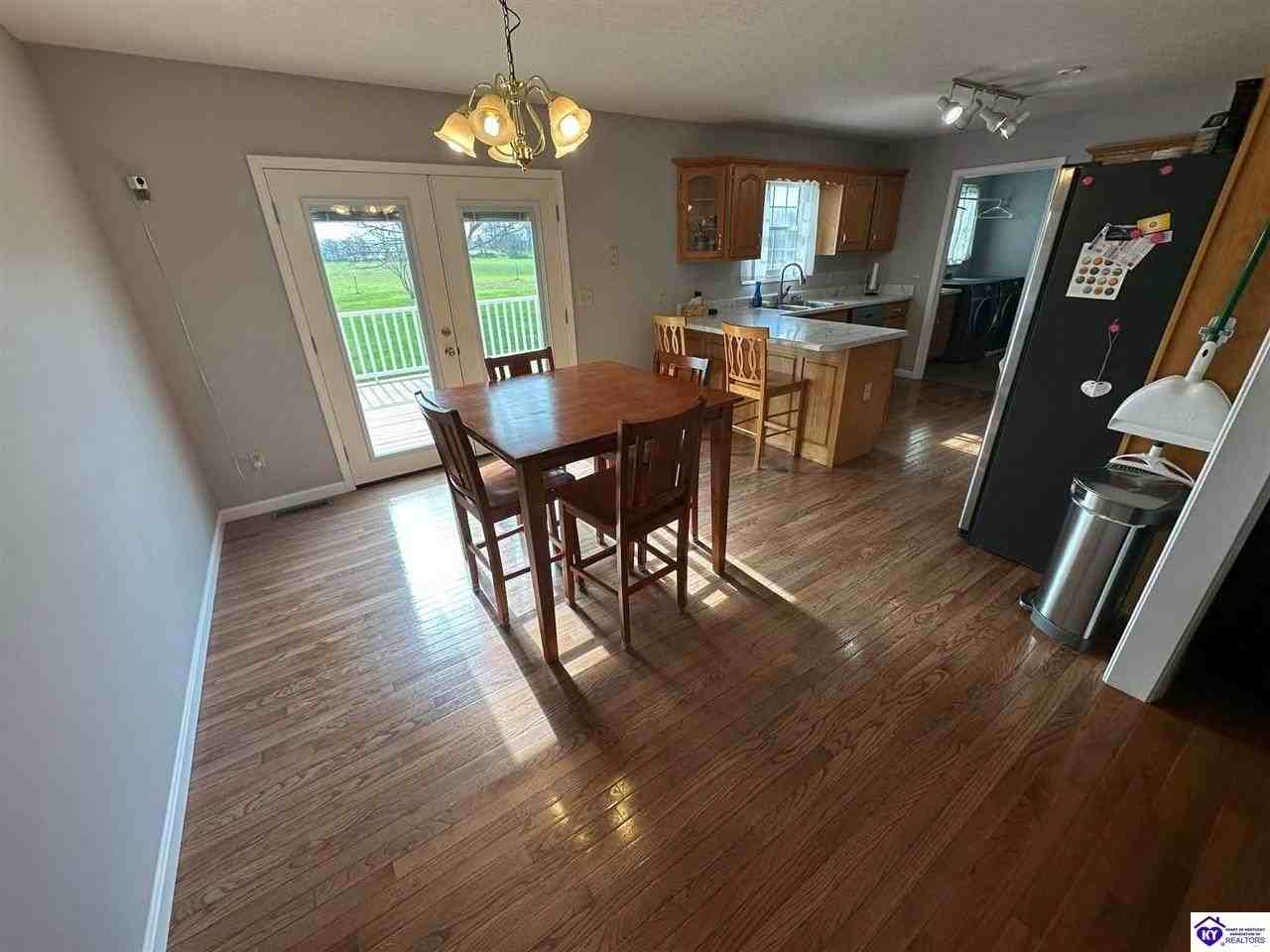 5136 N Long Grove Rd - Photo 6 of 16