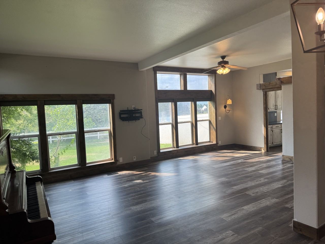3171 E Horse Thief Dr #1 - Photo 2 of 50