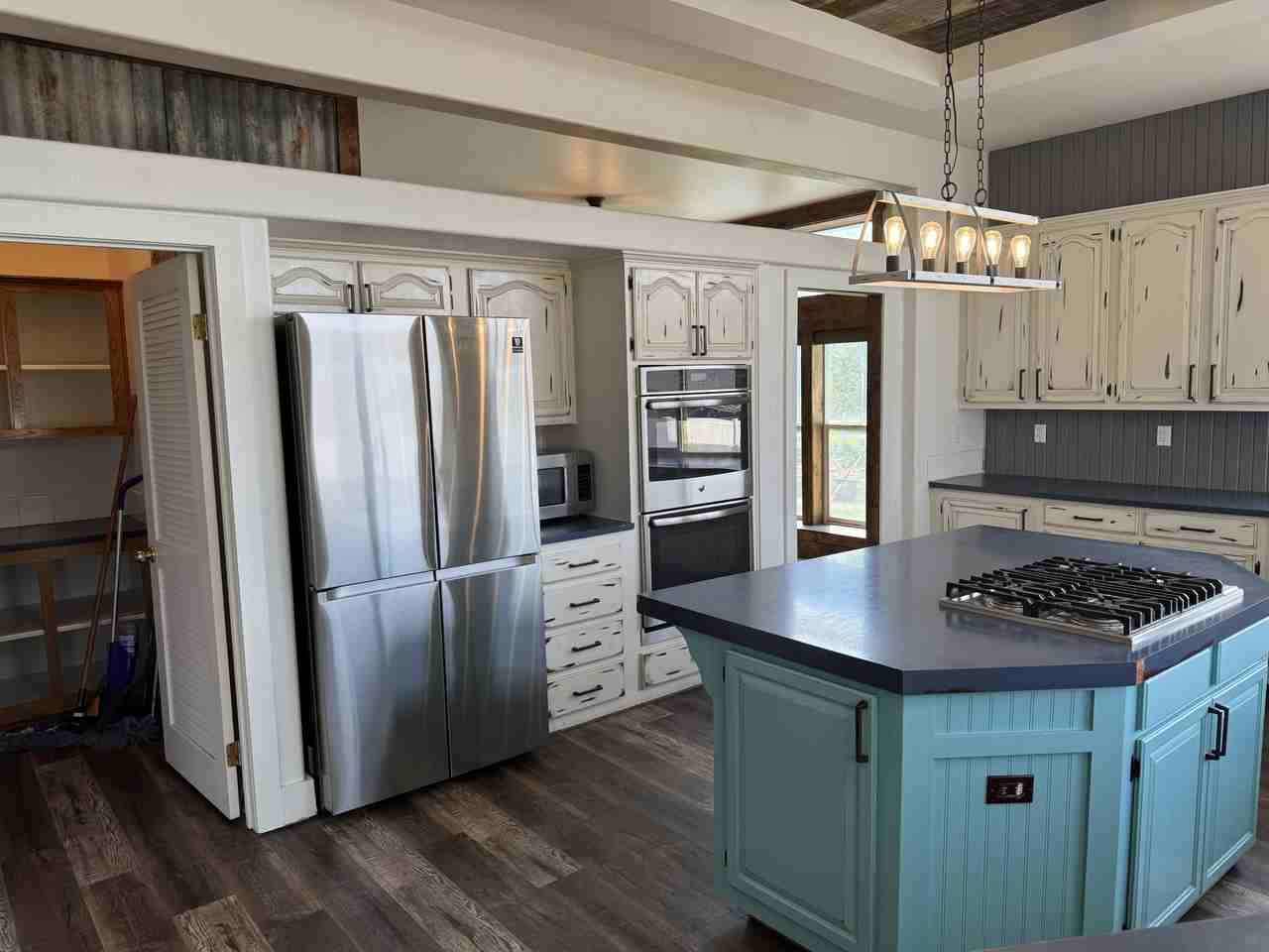 3171 E Horse Thief Dr #1 - Photo 5 of 50