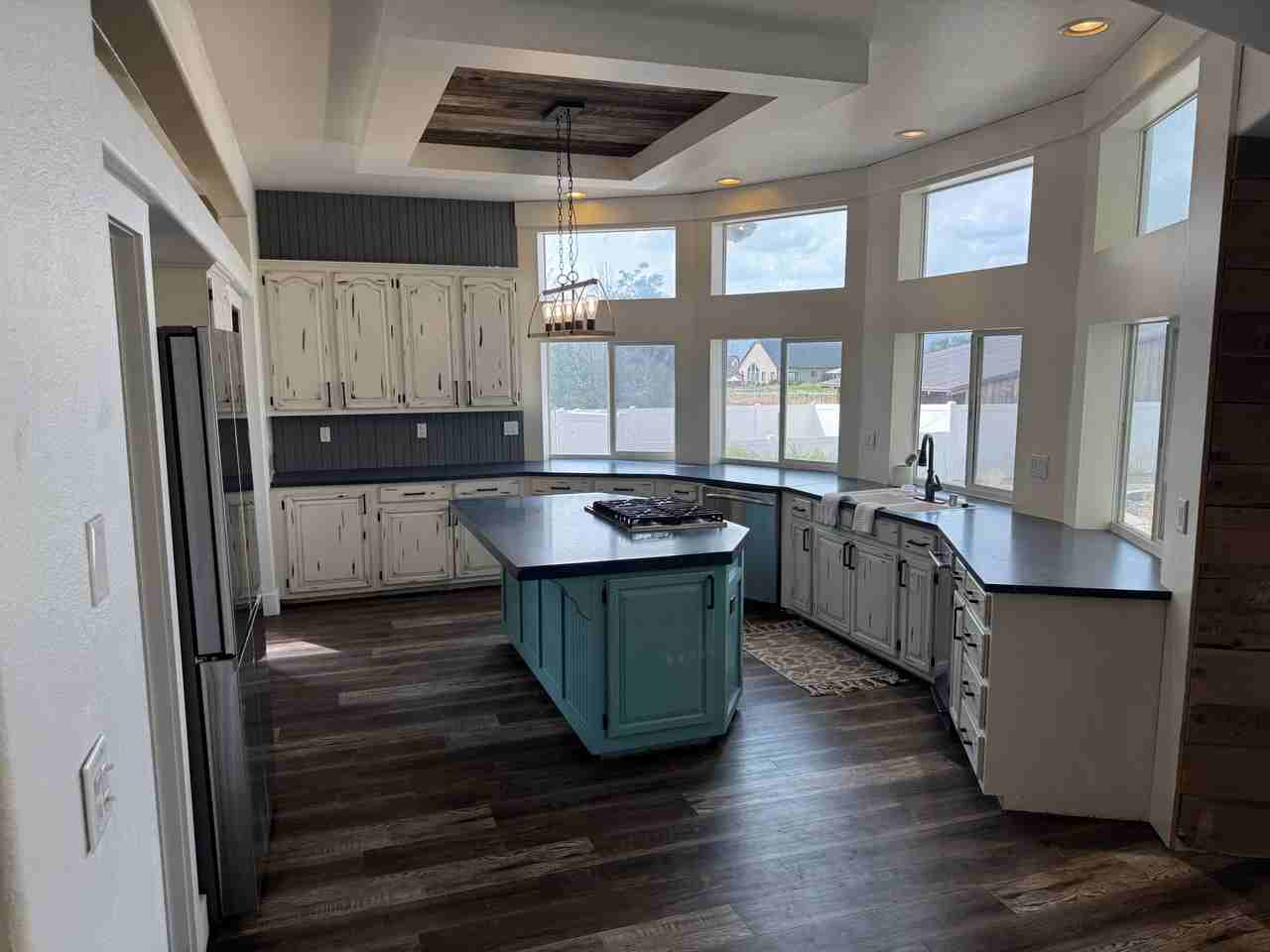 3171 E Horse Thief Dr #1 - Photo 6 of 50