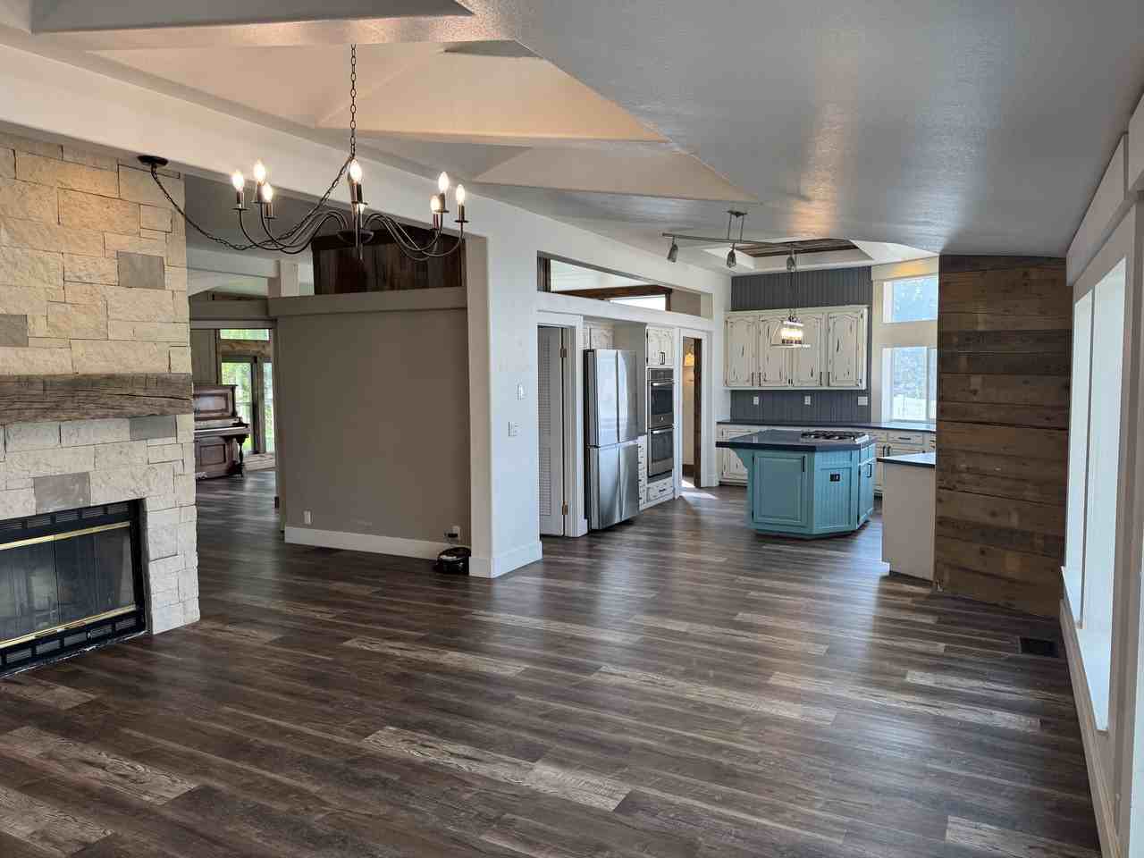 3171 E Horse Thief Dr #1 - Photo 7 of 50
