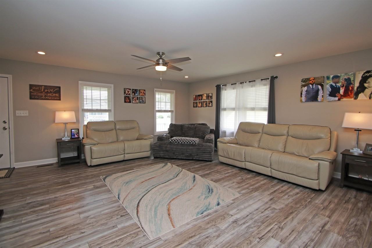 224 Spring Run Ln - Photo 5 of 46