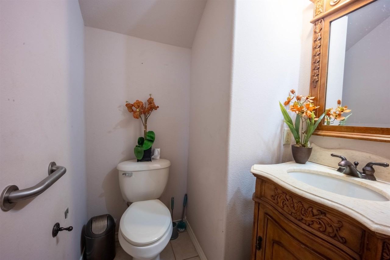 7521 Country Club Dr #106 - Photo 7 of 20