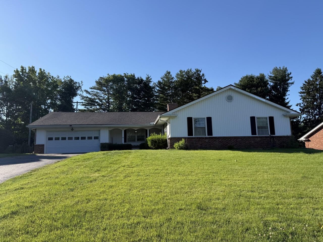 3433 Keithshire Way - Photo 2 of 39