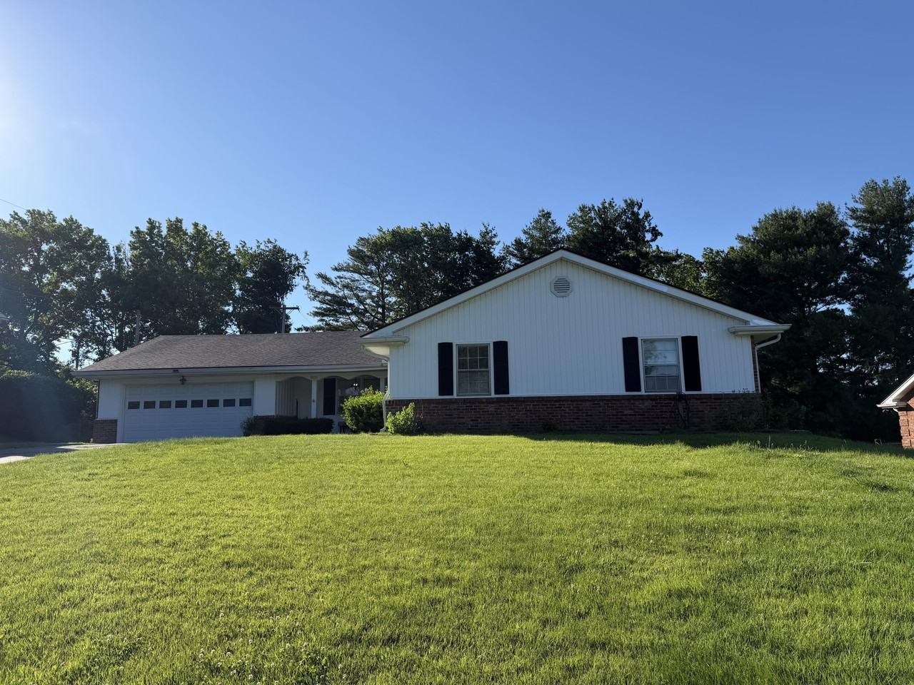 3433 Keithshire Way - Photo 3 of 39