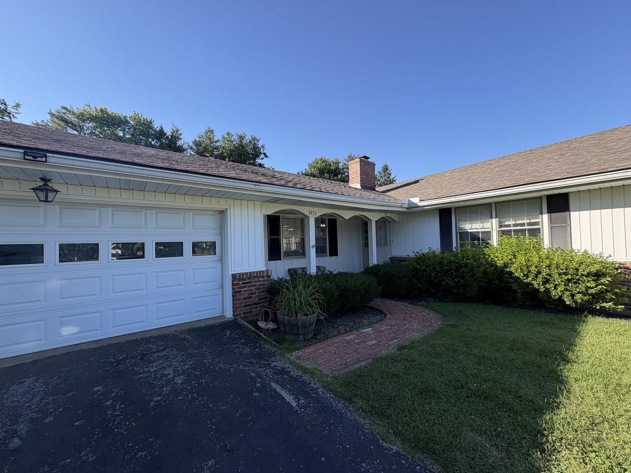 3433 Keithshire Way - Photo 4 of 39
