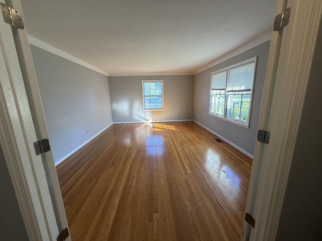 3433 Keithshire Way - Photo 6 of 39