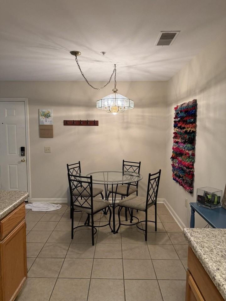 261 Simpson Ave #127 - Photo 5 of 23