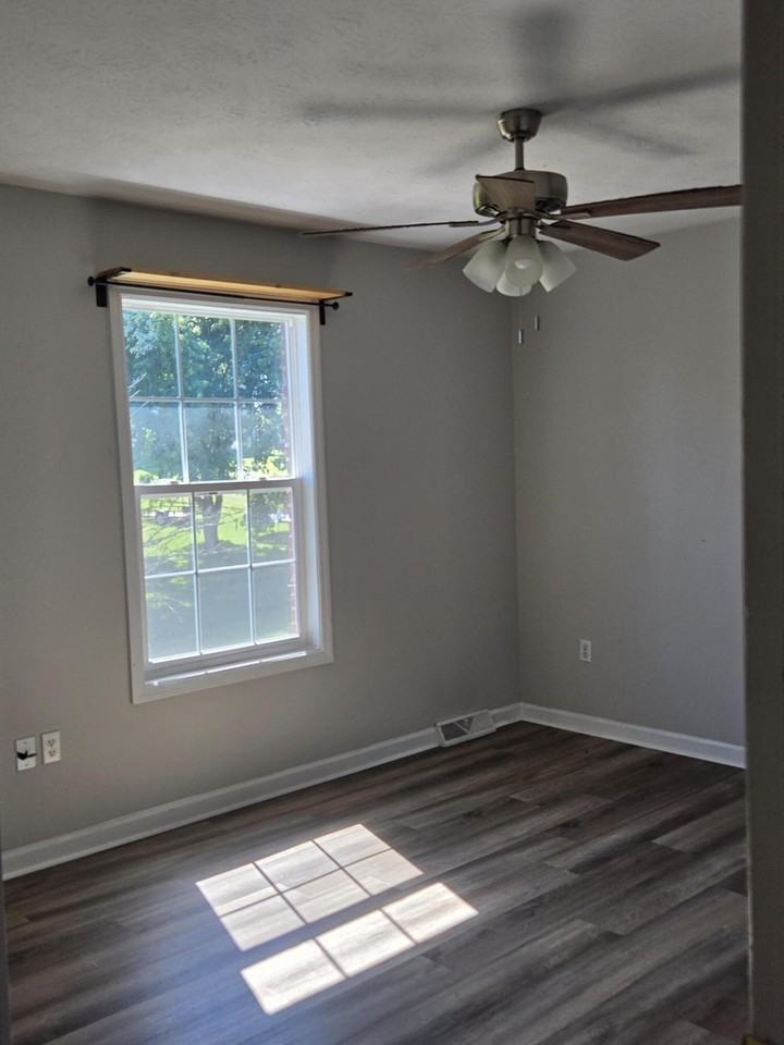 125 Woods Trl #2 - Photo 5 of 13