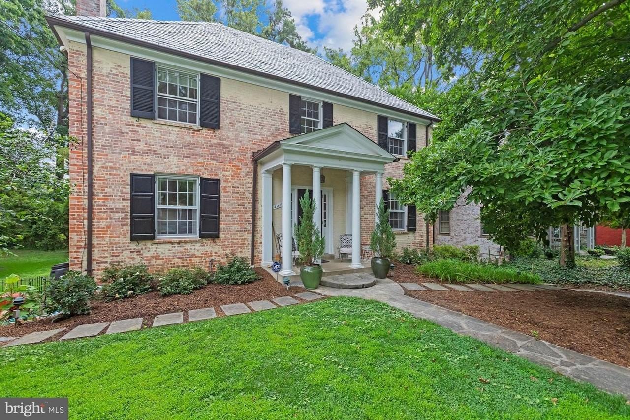 3273 Worthington St Nw - Photo 2 of 39