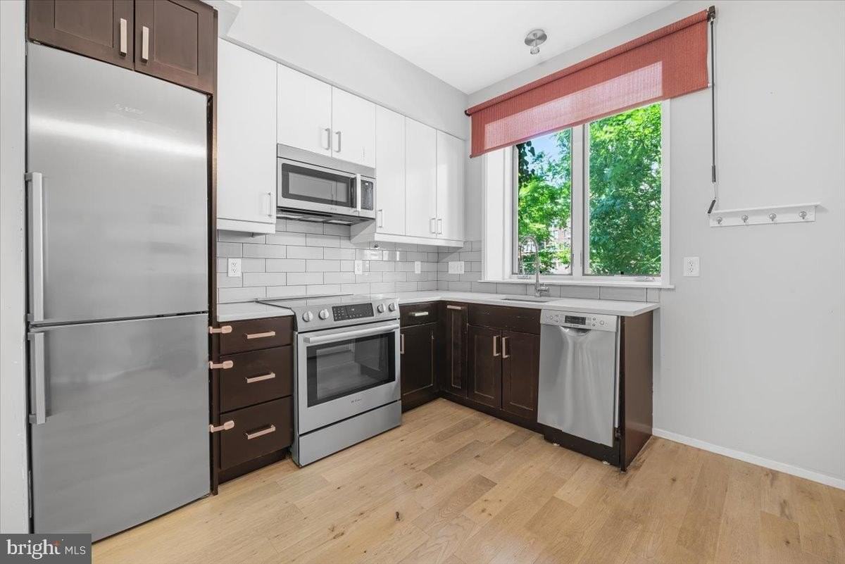 1474 Belmont St Nw - Photo 3 of 14