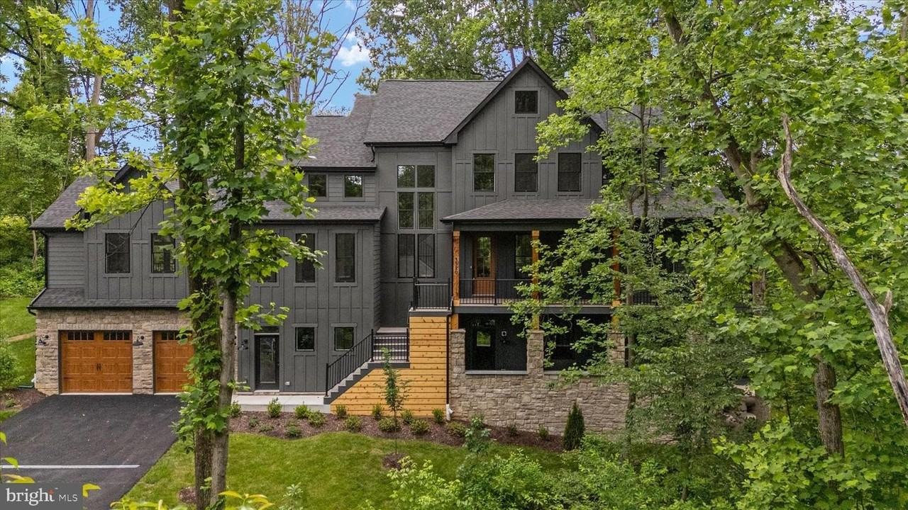 3520 Castle Way - Photo 5 of 50