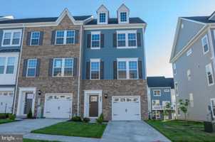 featured image of 7606 River Reach Rd