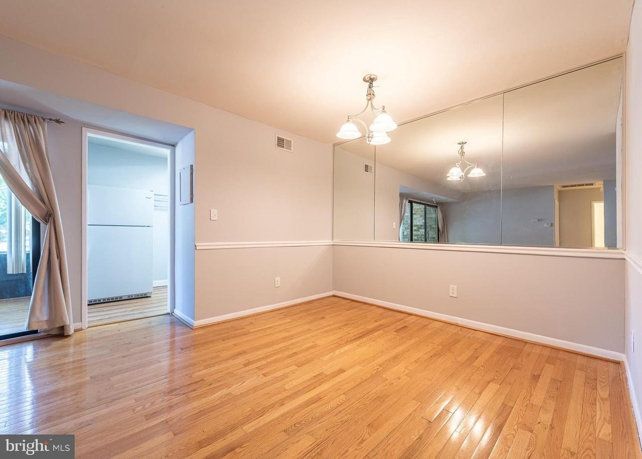 5482 Cedar Ln - Photo 4 of 23