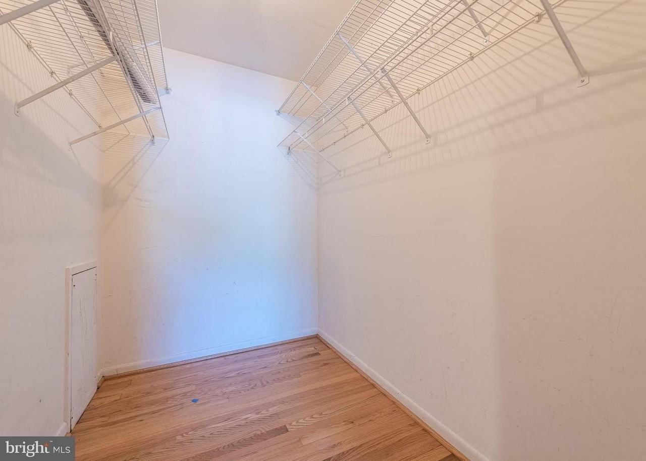 5482 Cedar Ln - Photo 5 of 23