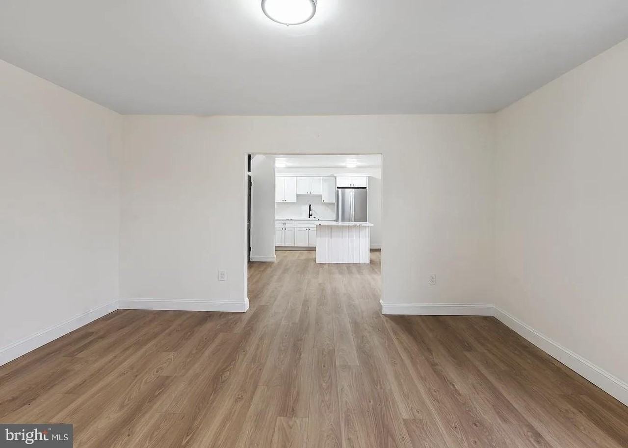 1118 Brown St - Photo 5 of 16