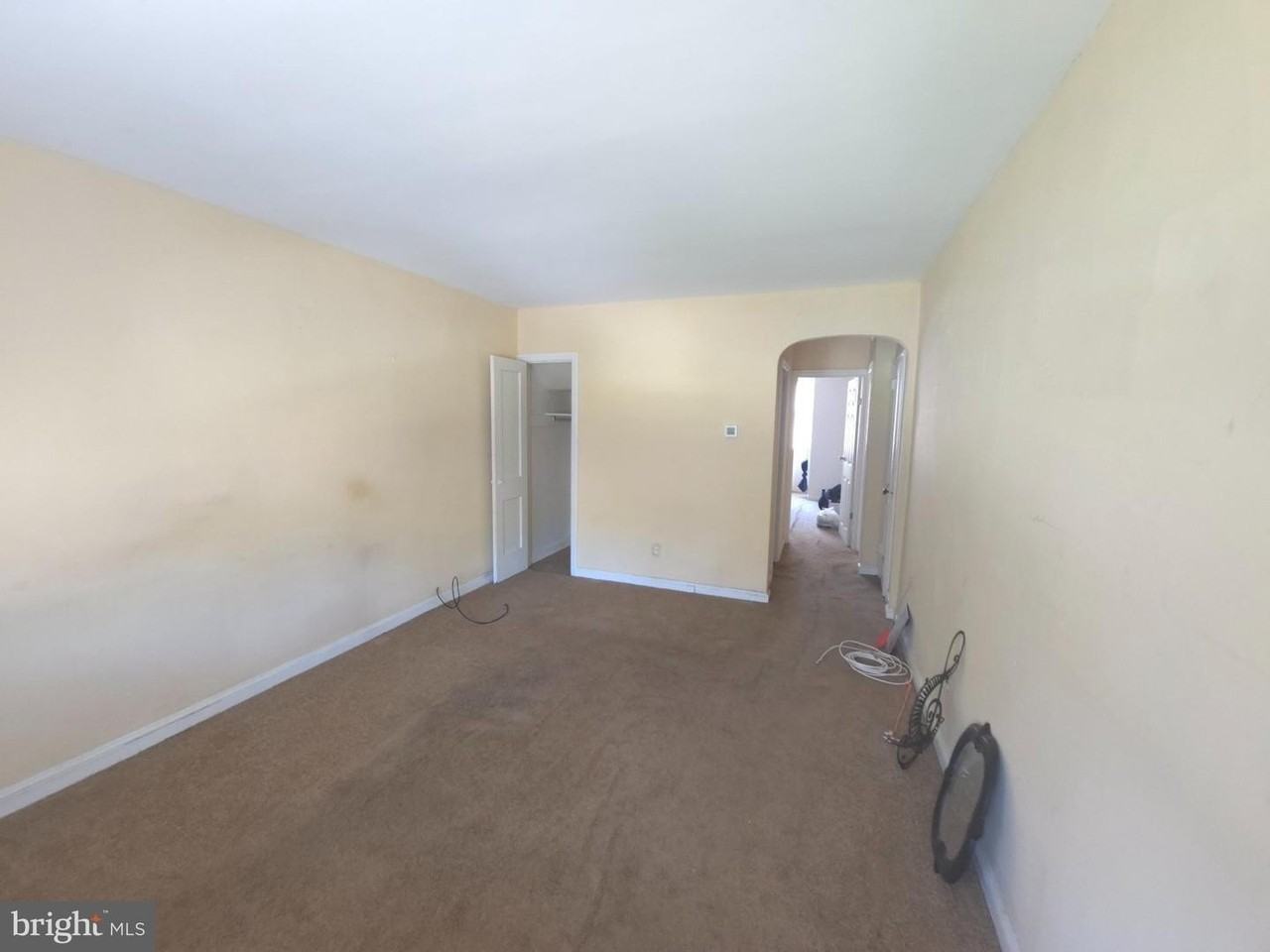 854 Windermere Ave - Photo 3 of 9