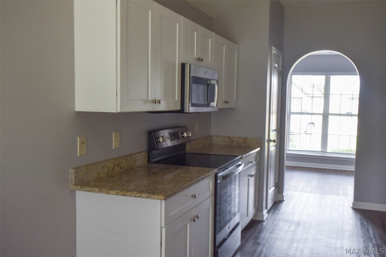 161 Hideaway Ln - Photo 2 of 24