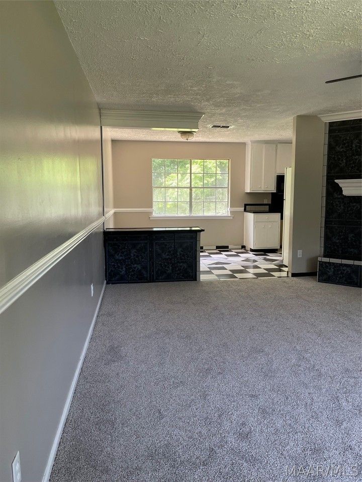 518 W Wilding Dr - Photo 3 of 13