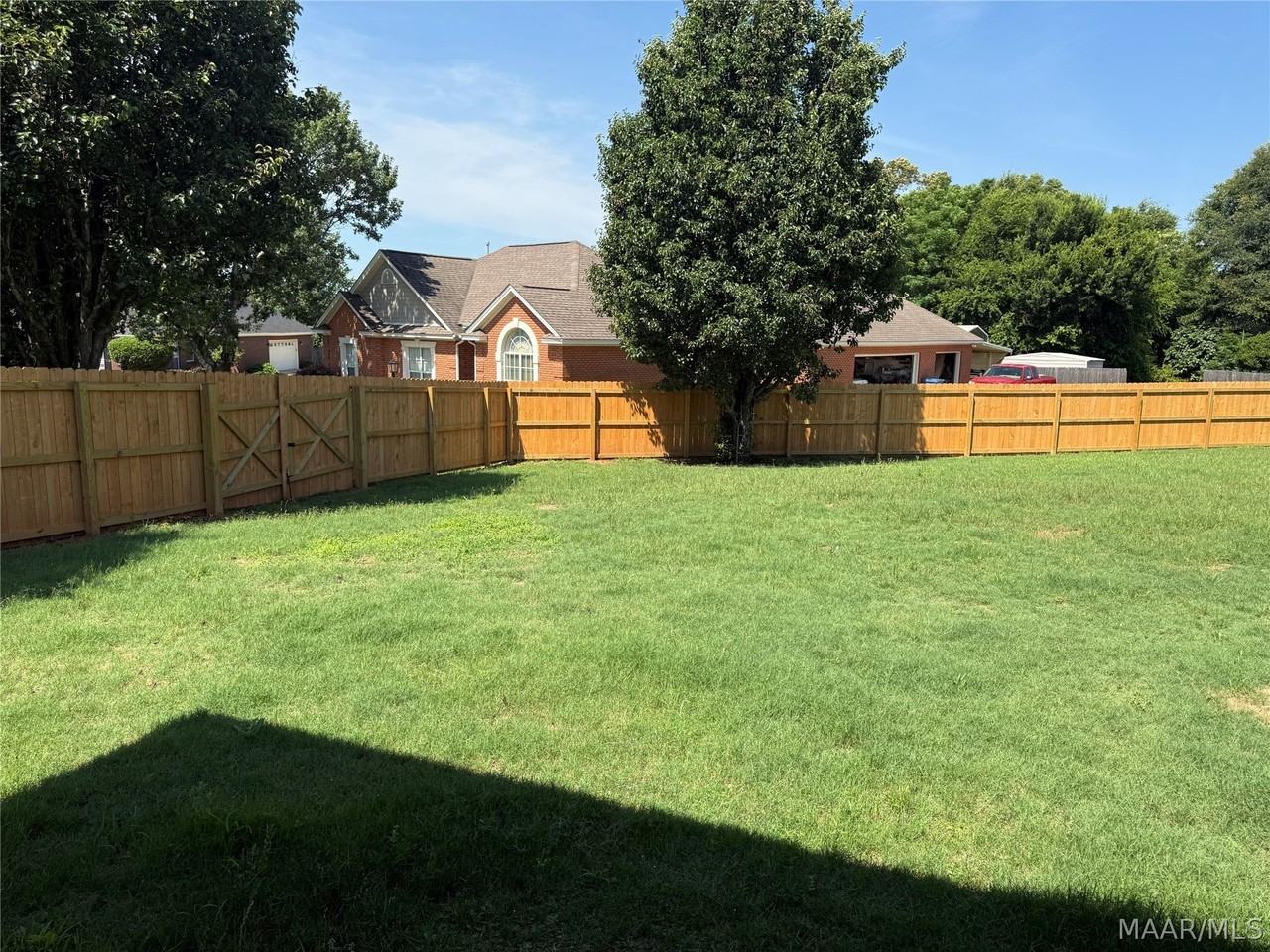 104 Inge Pl - Photo 3 of 22