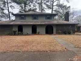 featured image of 570 Chatsworth Dr