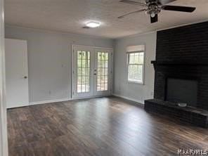 570 Chatsworth Dr - Photo 2 of 21