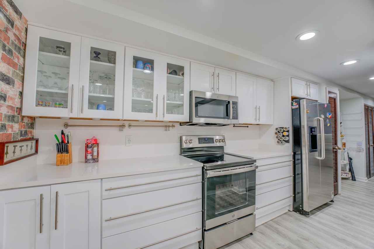 107 S Front St #32 - Photo 7 of 20