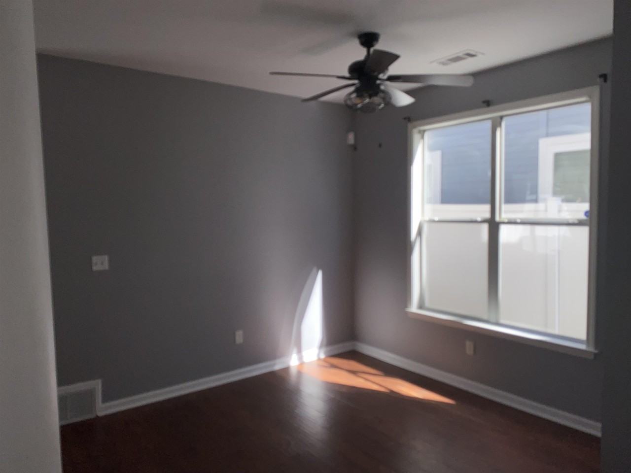 1306 Isle Pointe Dr - Photo 4 of 17