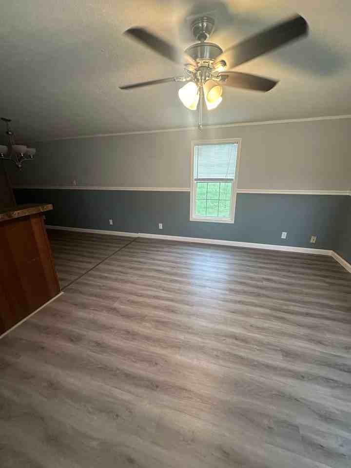 Allens Brookhaven Village - Photo 2 of 11