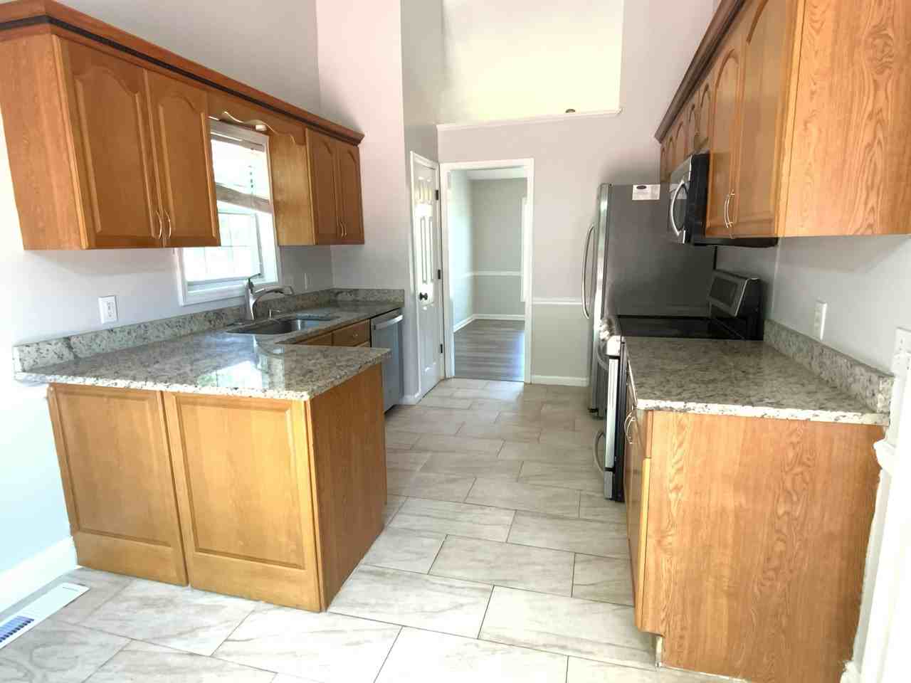 5600 Sugar Crossing Dr #1 - Photo 5 of 28