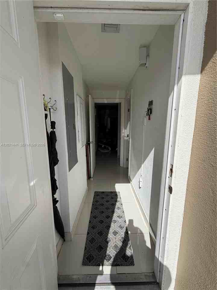 25876 Sw 139th Ct - Photo 4 of 5