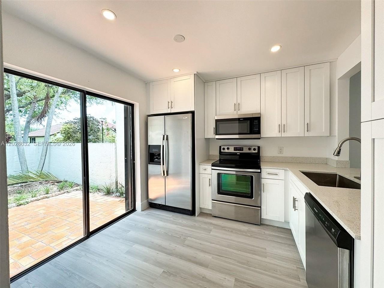 13544 Sw 110th Ter #0 - Photo 3 of 29