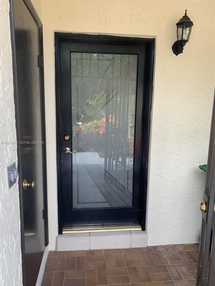 7805 Sw 102nd Pl #7805 - Photo 2 of 30