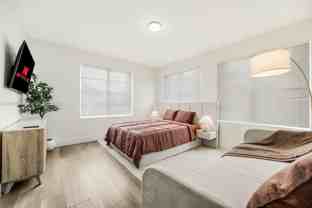 301 Sw 10th Ave #7 - Photo 1 of 1