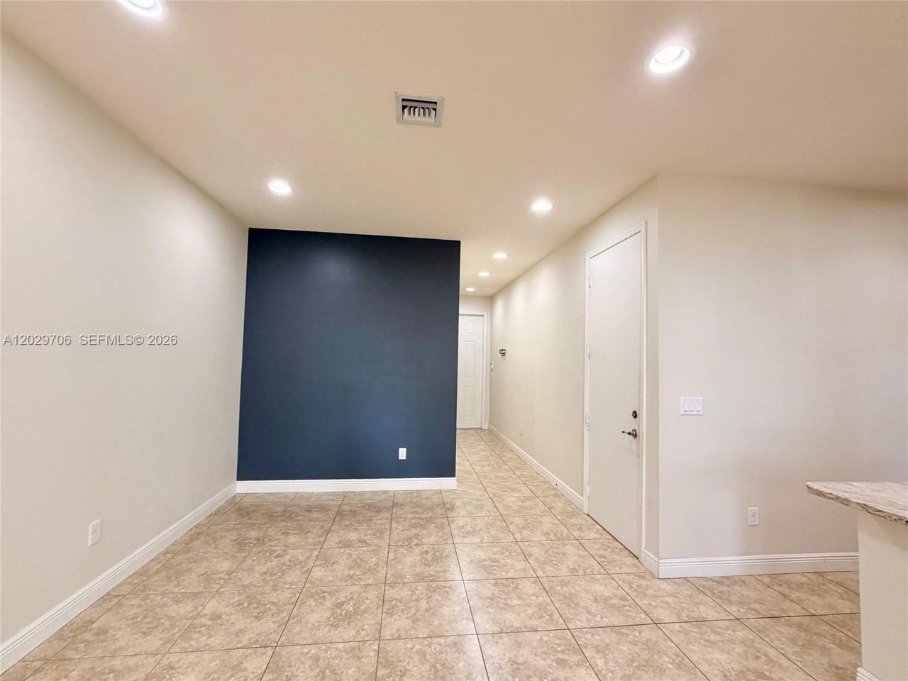 6950 Long Pine Cir #6950 - Photo 7 of 29