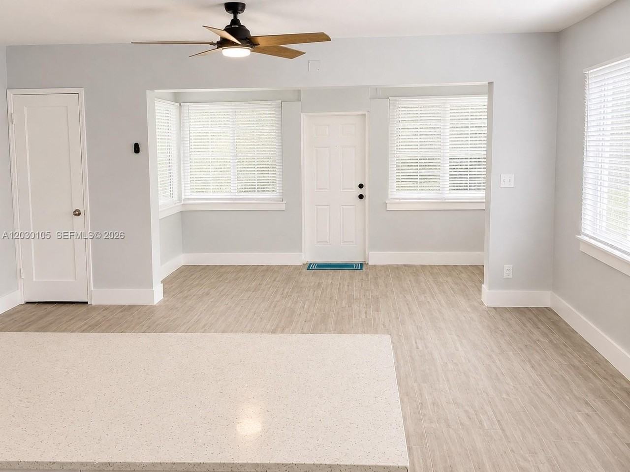 209 Sw 5th St #209 - Photo 2 of 14