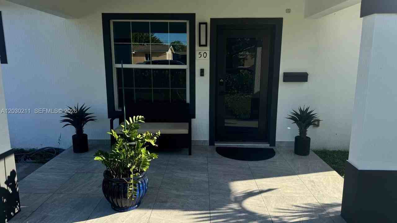 50 Ne 209th Ter - Photo 3 of 37