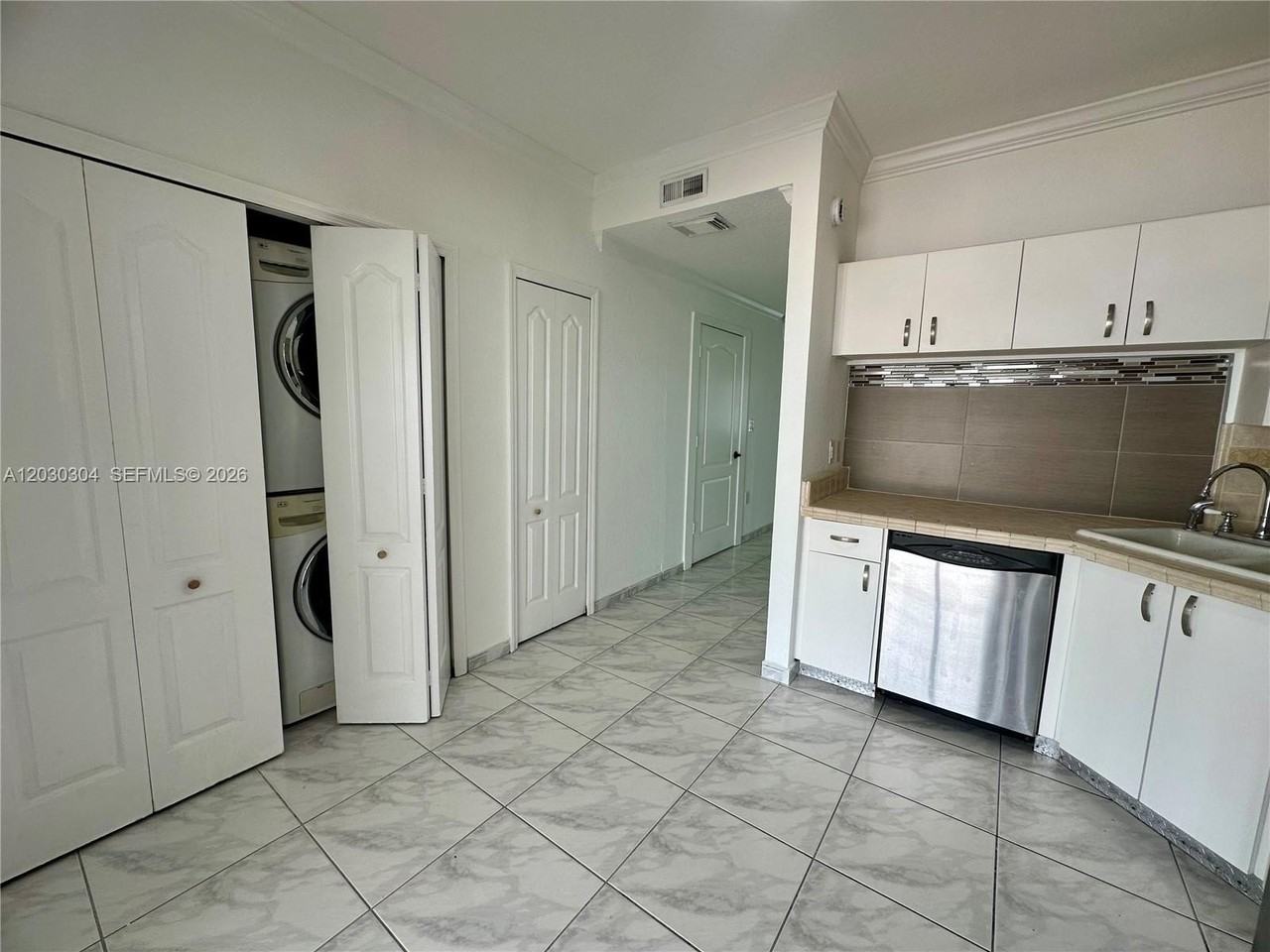 9837 W Okeechobee Rd #805 - Photo 7 of 33